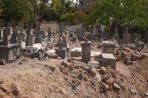 income-tax-raid-in-the-cemetery
