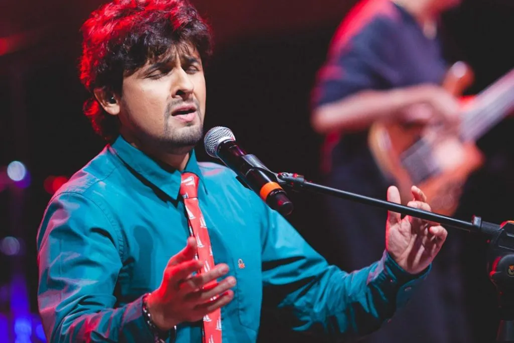 Sonu Nigam: हनुमान चालिसा की वजह से पाकिस्तान में बच गई थी सोनू निगम की जान, जानिए क्या हुआ था ऐसा