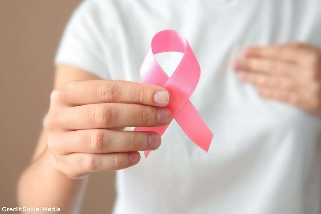 breast cancer symptoms and causes